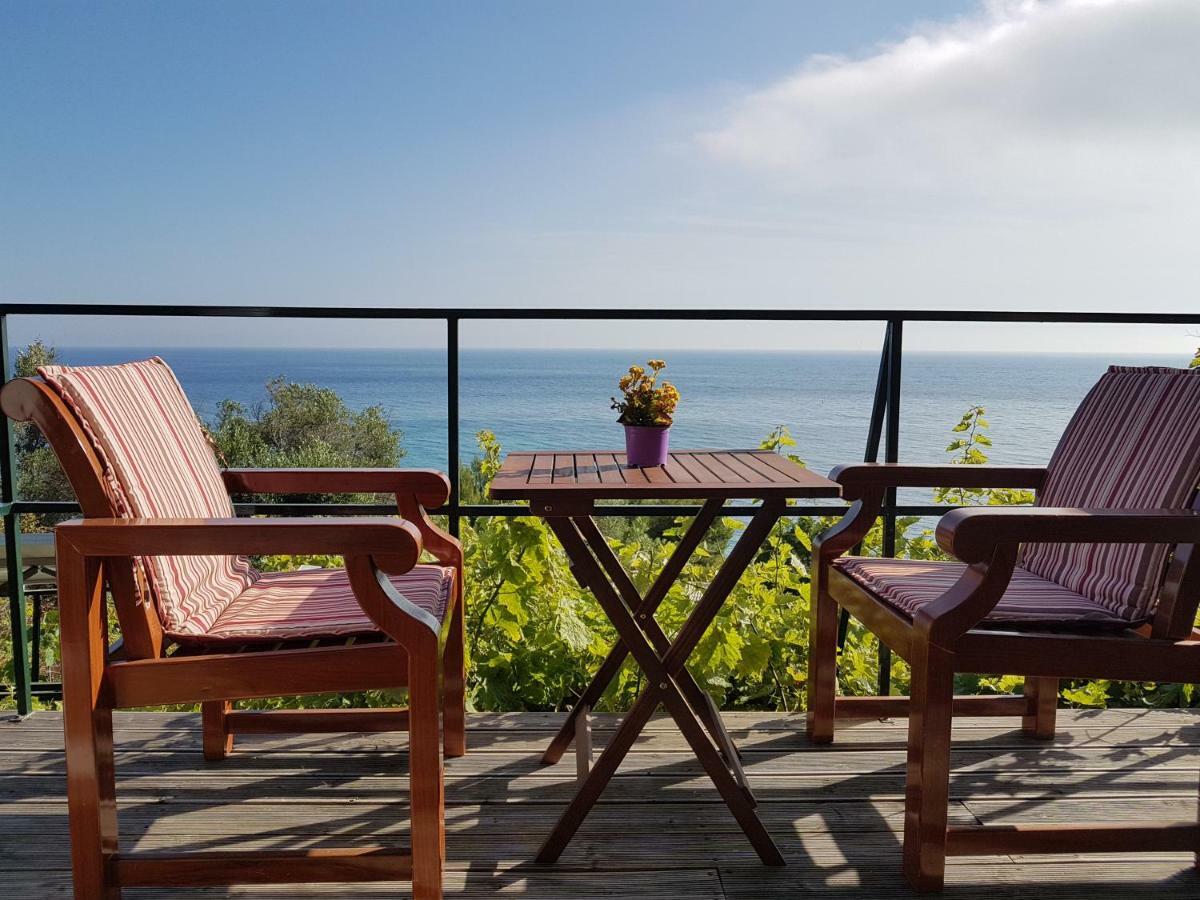 Bohali's House Holiday home Sinarades
